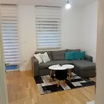 Leona1 Appartamento